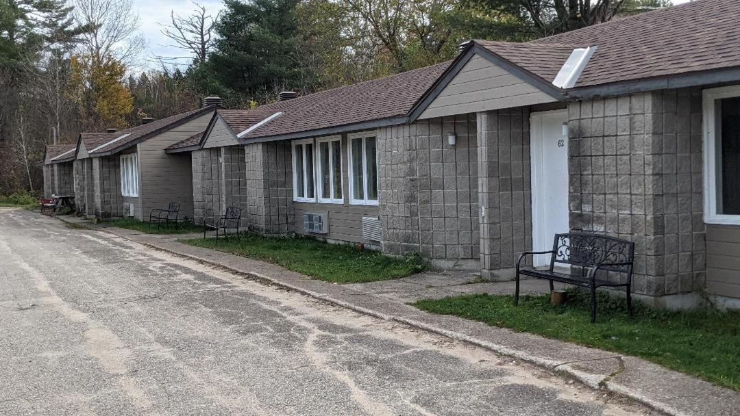 Valois Motel & Restaurant Mattawa Exterior foto